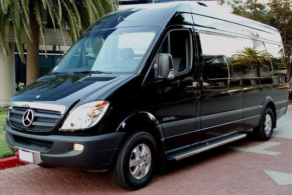 Sprinter Van In Orlando 12 Passengers